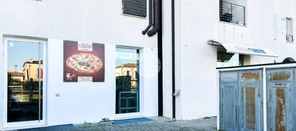 2-salle Propriété commerciale à Azzano Mella, Italy No. 53942 17