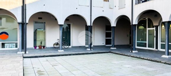 2-salle Propriété commerciale à Azzano Mella, Italy No. 53942 16