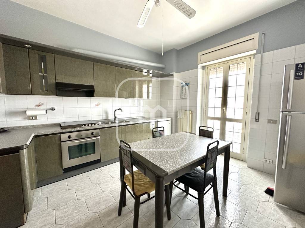 3 bedrooms Apartment in Rome, Italy No. 46719