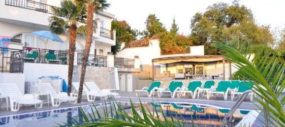 47 bedrooms Land in Herceg Novi, Montenegro No. 167 4