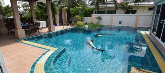 Café/restaurante de 4 dormitorios en Pattaya, Thailand No. 873 2