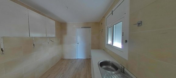 4 bedrooms House in Santa Eulalia De Roncana, Spain No. 160641 10