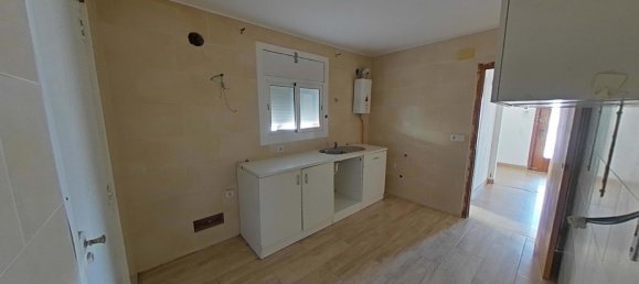 4 bedrooms House in Santa Eulalia De Roncana, Spain No. 160641 8