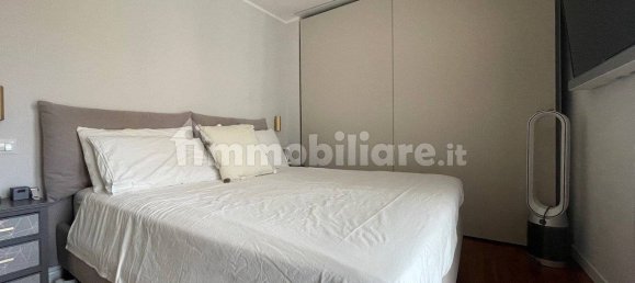 Apartamento de 2 dormitorios en Rome, Italy No. 360658 2