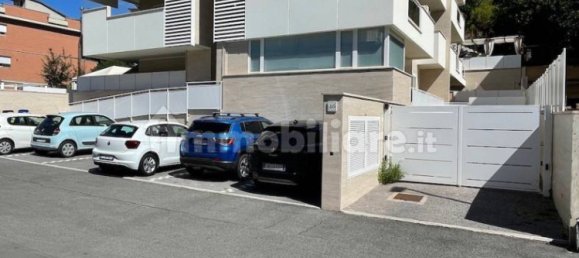 Apartamento de 2 dormitorios en Rome, Italy No. 360658 19