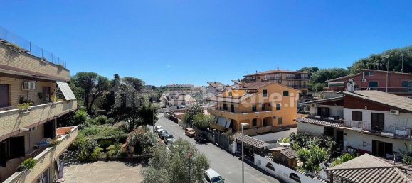 Apartamento de 2 dormitorios en Rome, Italy No. 360658 17