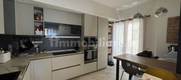 Apartamento de 2 dormitorios en Rome, Italy No. 360658 27