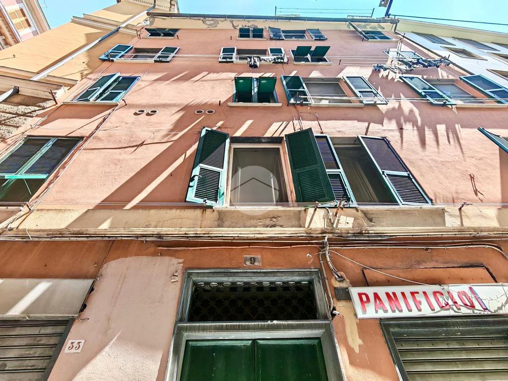 Apartamento T2 em Genoa, Italy N.º 268776
