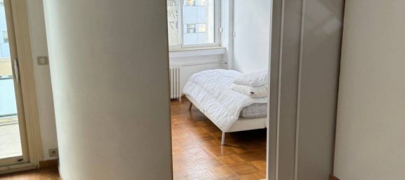 Квартира с 3 спальнями в Париж, Франция № 333836 16