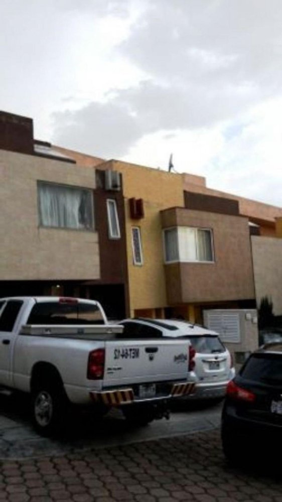 Casa de 3 dormitorios en Ciudad López Mateos, Mexico No. 208561