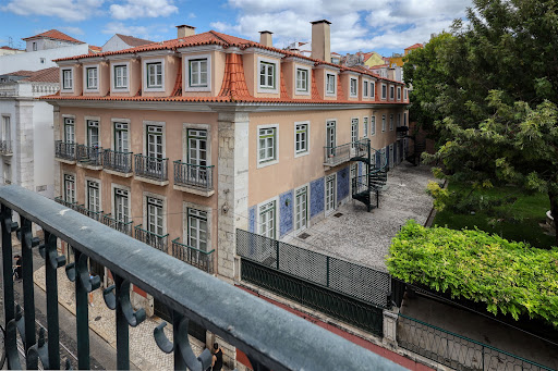 3 bedrooms Apartment in Lisbon, Portugal No. 343848