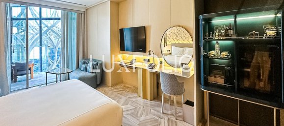 Studio in Palm Jumeirah, UAE No. 100905 3