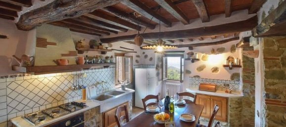 10 rooms House in Massarosa, Italy No. 129017 7