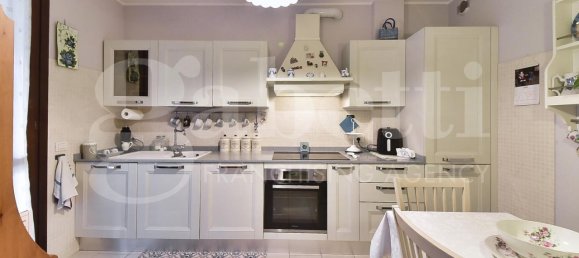 4-Zimmer Wohnung in Lesmo, Italy, Nr. 30573 14