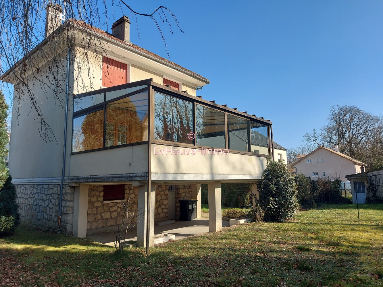Casa de 3 dormitorios en Eragny, France No. 141935
