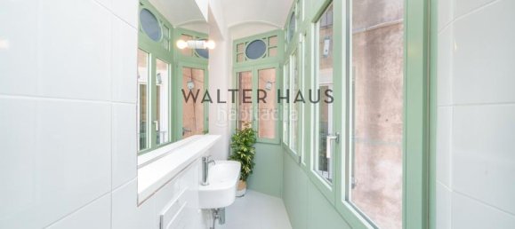 3 bedrooms Apartment in Eixample, Spain No. 158676 38