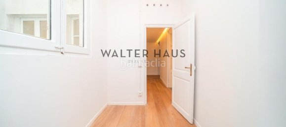 3 bedrooms Apartment in Eixample, Spain No. 158676 42