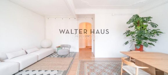 3 bedrooms Apartment in Eixample, Spain No. 158676 5