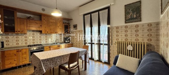 Villa de 4 habitaciónes en Casorezzo, Italy No. 102848 4