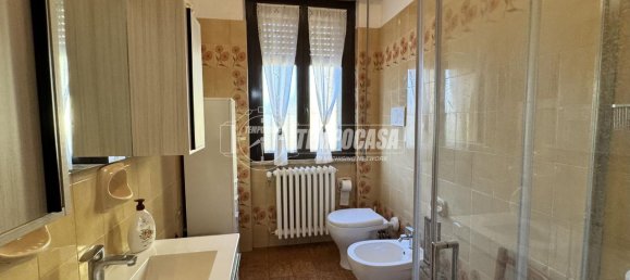 Villa de 4 habitaciónes en Casorezzo, Italy No. 102848 5