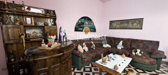 Villa de 4 habitaciónes en Casorezzo, Italy No. 102848 9