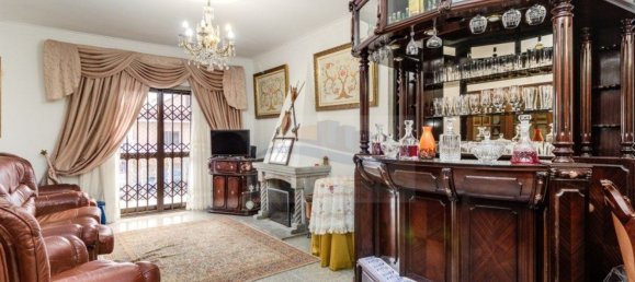 5 chambres Maison à Amadora, Portugal No. 122918 20