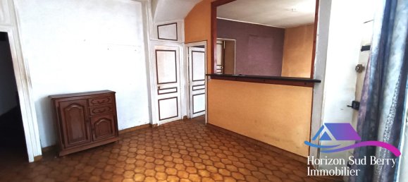 4 bedrooms Townhouse in Sainte-Severe-sur-Indre, France No. 156710 8