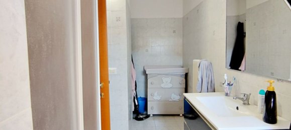 5 rooms House in Saludecio, Italy No. 90800 17