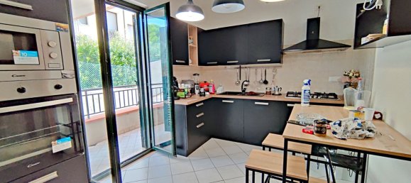 5 rooms House in Saludecio, Italy No. 90800 3