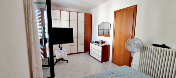 5 rooms House in Saludecio, Italy No. 90800 10