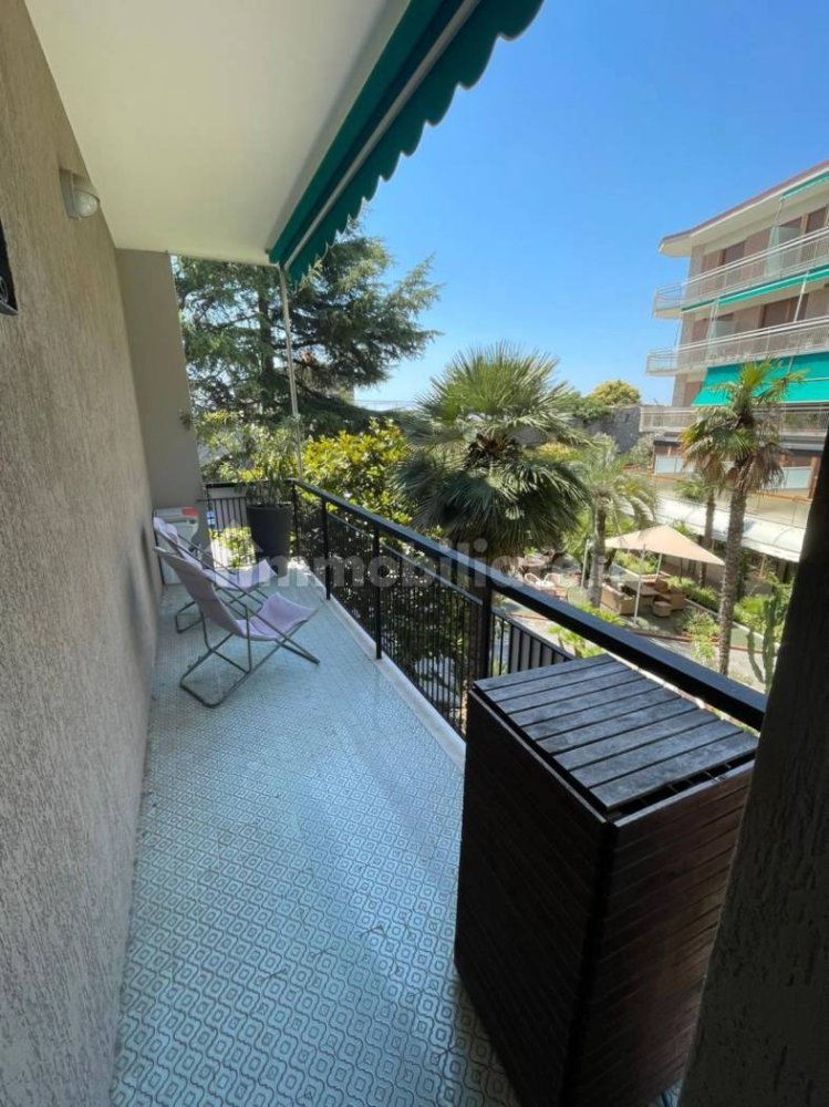 2 bedrooms Apartment in Finale Ligure, Italy No. 335663