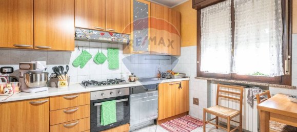 2 bedrooms Apartment in Boretto, Italy No. 282266 11