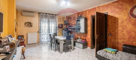 2 bedrooms Apartment in Boretto, Italy No. 282266 5