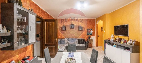 2 bedrooms Apartment in Boretto, Italy No. 282266 8
