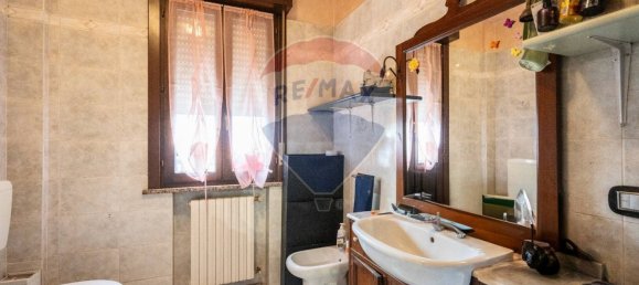 2 bedrooms Apartment in Boretto, Italy No. 282266 24