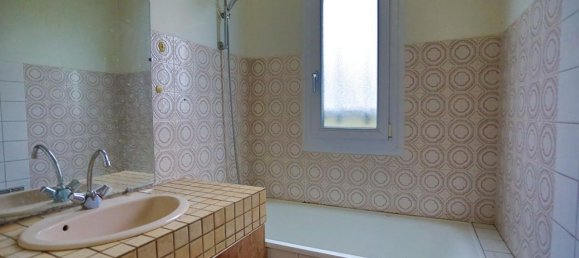 3 bedrooms House in Cires-les-Mello, France No. 155428 19