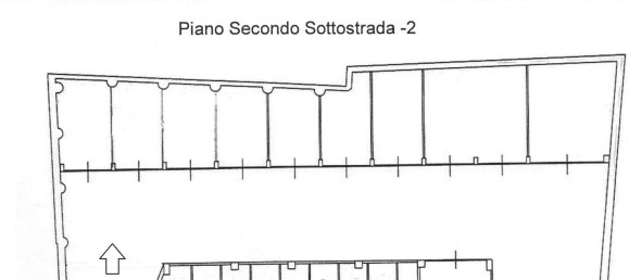  مرآب في Parma, Italy 27متر مربع رقم 155319 3