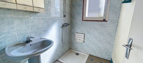 4 bedrooms House in Manche, France No. 358767 4