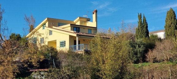 Villa de 6 divisões em Civitavecchia, Italy N.º 81866 12