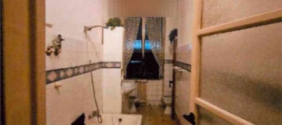 4 rooms Apartment in Varese, Italy No. 11290 12