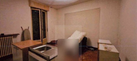 4 rooms Apartment in Varese, Italy No. 11290 39