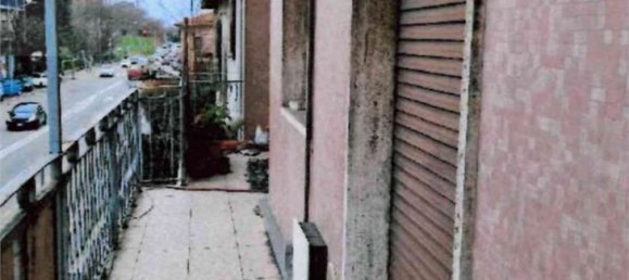 4 rooms Apartment in Varese, Italy No. 11290 26