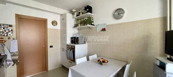 4-Zimmer Wohnung in Pieve Emanuele, Italy, Nr. 117134 14