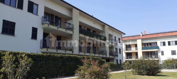 Квартира с 2 спальнями в Орнаго, Италия № 81913 16