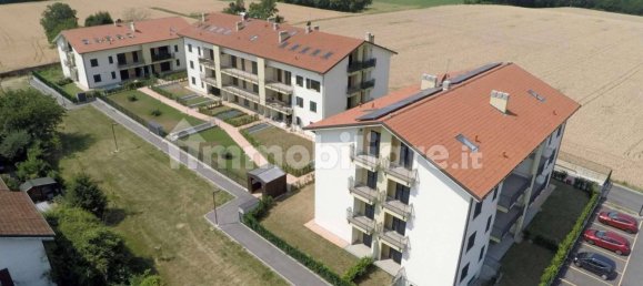 Квартира с 2 спальнями в Орнаго, Италия № 81913 11