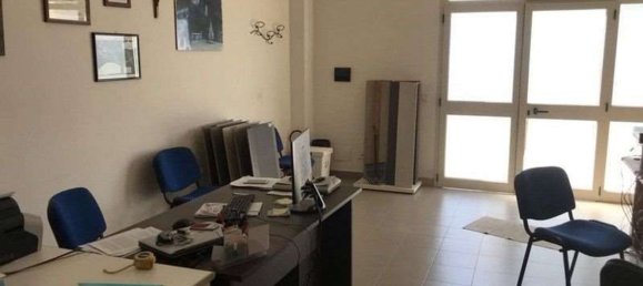 66m² Warehouse in Satriano, Italy No. 105451 5