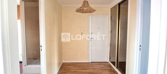 2 Schlafzimmer Wohnung in Gennevilliers, France, Nr. 162475 4