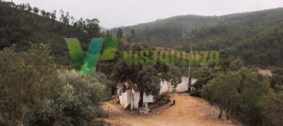 3 bedrooms House in Monchique, Portugal No. 42416 11