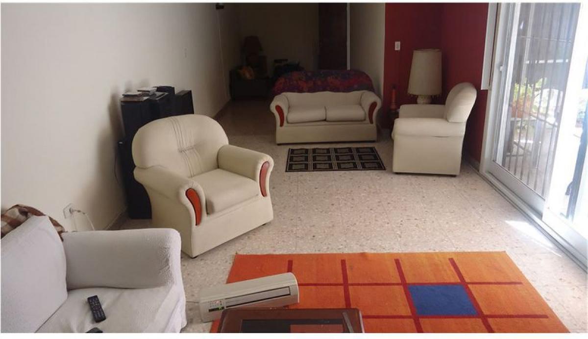 4 bedrooms House in Vicente Lopez, Argentina No. 20251