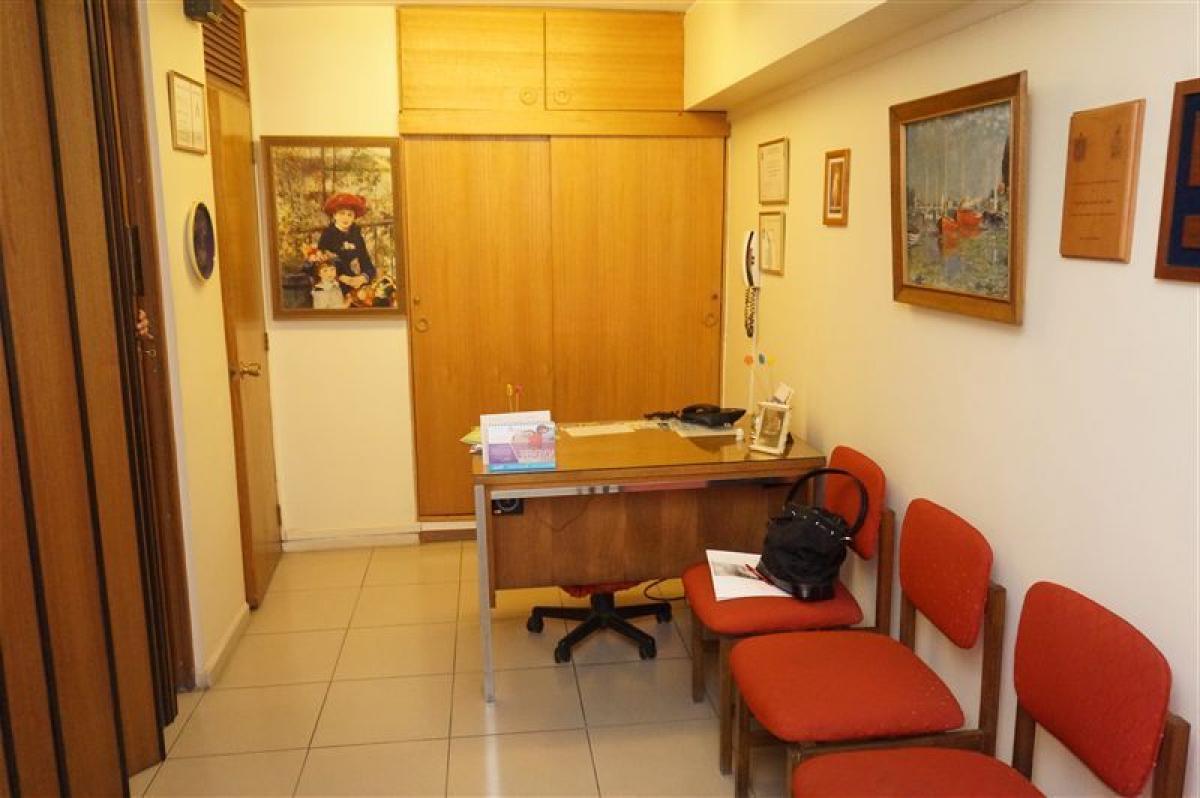 2 bedrooms Office in Santiago, Chile No. 214